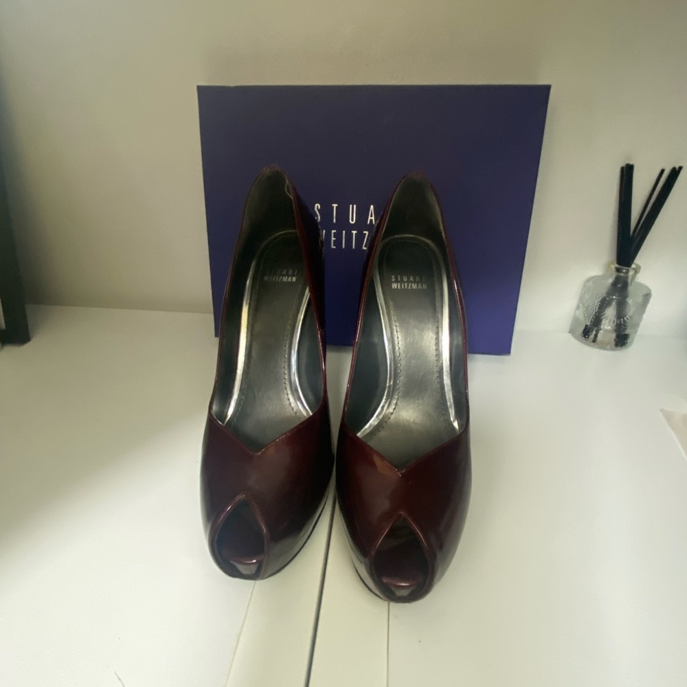 Stuart Weitzman platform peep toe pump